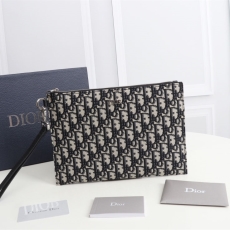 Christian Dior Clutch Bags